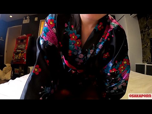 ❤️ Jong cosplay-meisie hou van seks tot orgasme met 'n spuit in 'n perdevrou en 'n blowjob. Asiatiese meisie met harige poes en pragtige tiete in tradisionele Japannese kostuum in amateurvideo wat masturbasie met fokspeelgoed wys. Sakura 3 OSAKAPORN. Porno fb op af.pornxlxx.ru ❌❤